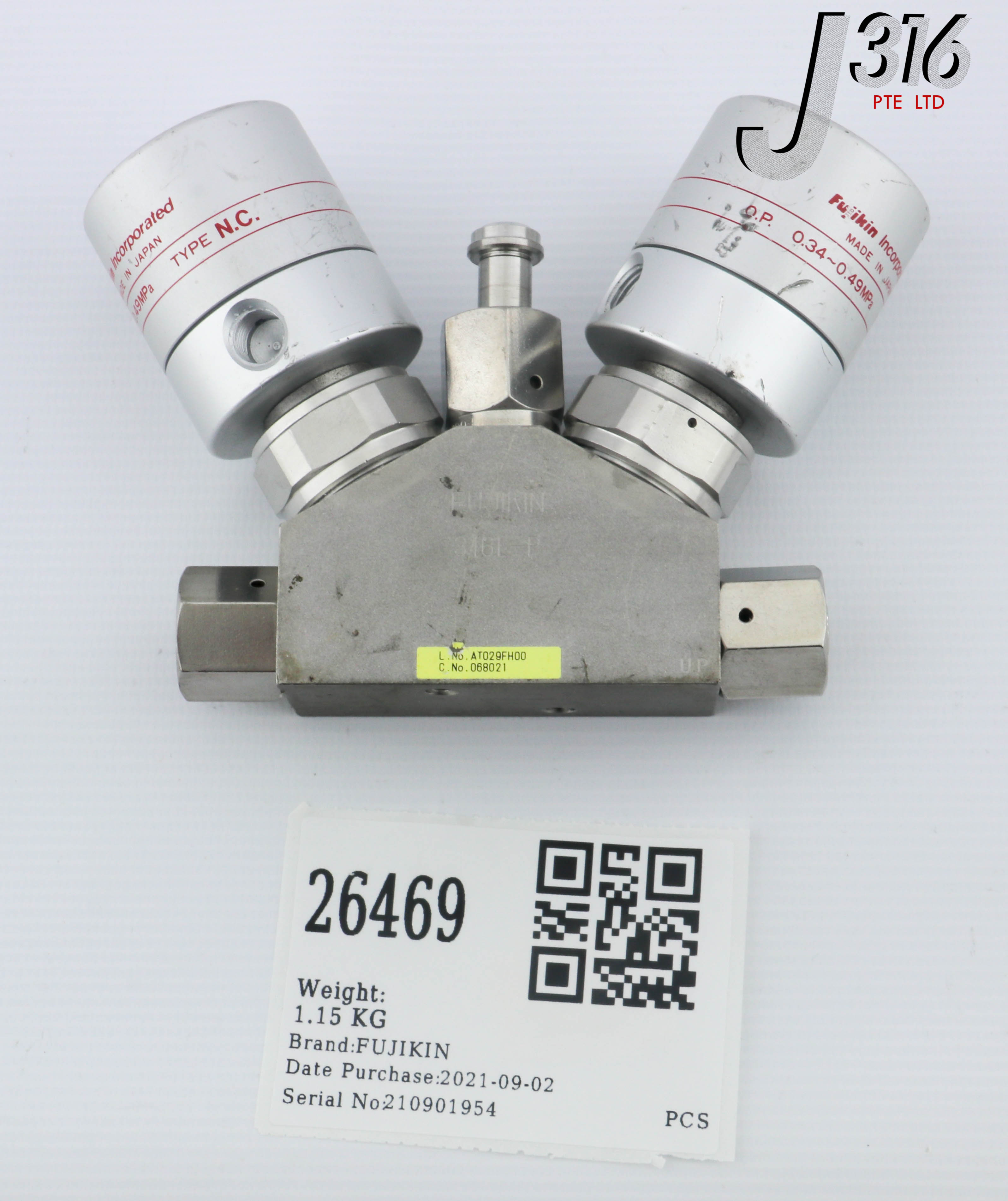 は 26469 FUJIKIN 3 WAY MONOBLK VLV, O.P. 0.34~0.49MPA, TYPE NC, 1/4
